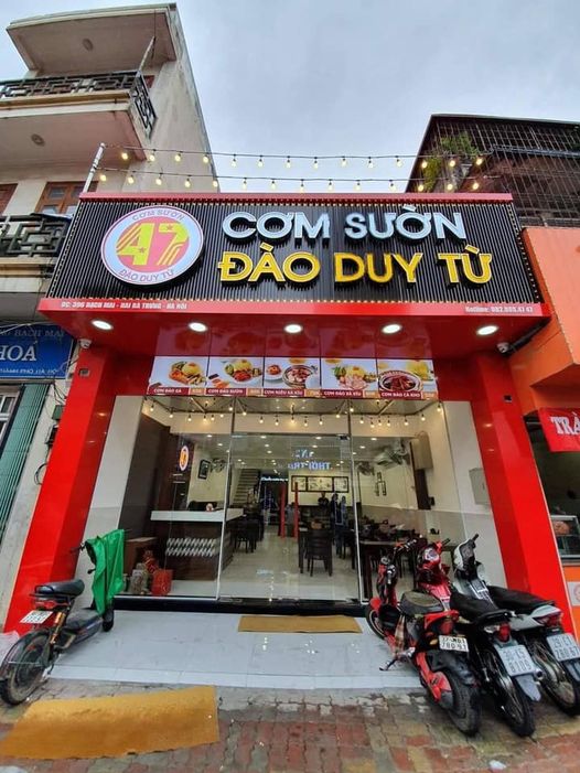 biển quảng cáo cửa hàng cơm sườn